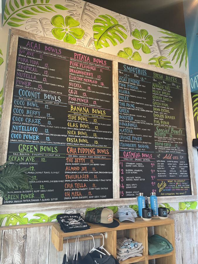 The+Playa+Bowl+menu+has+a+large+variety+of+bowl+bases+including+acai%2C+coconut%2C+green%2C+pitaya%2C+banana%2C+chia+seed+pudding%2C+along+with+smoothies%2C+oatmeal+bowls%2C+and+fresh+juices.+You%E2%80%99re+guaranteed+to+find+something+you+like%2C+whether+you%E2%80%99re+in+the+mood+for+something+sweet%2C+tart%2C+or+savory%2C+and+if+you+can%E2%80%99t+pick+between+two+things%2C+you+have+the+option+to+order+a+mixed+bowl%2C+with+your+choice+of+any+two+bases+on+the+menu.